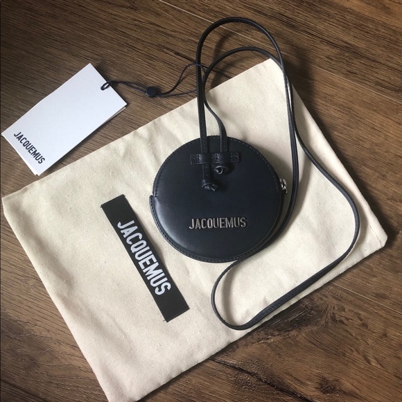 JACQUEMUS-AUTHENTIC NWT Le Pitchou Coin Wallet - Picture 1 of 16